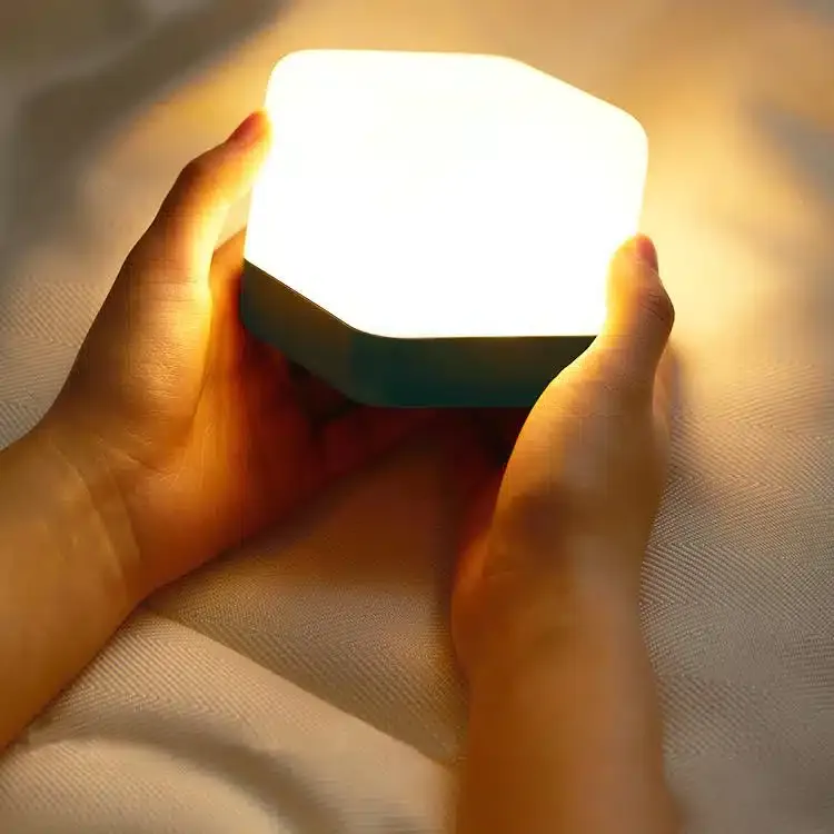 Lampe LED tactile à bascule avec minuteur et chargeur intelligent – Image 5